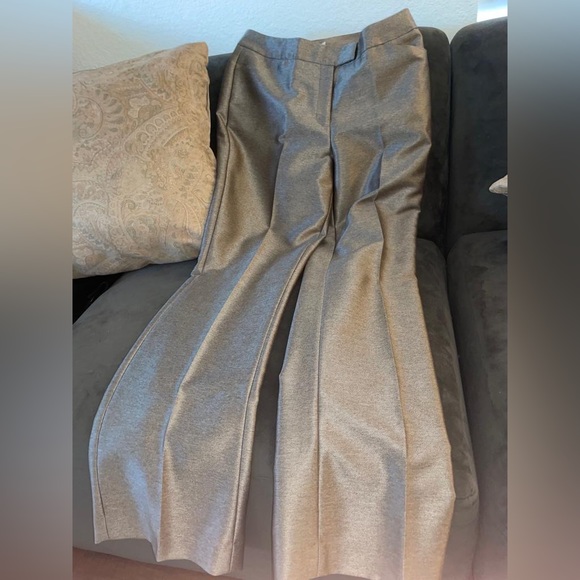 Selling brand new Calvin Klein suit set! - Picture 5 of 8